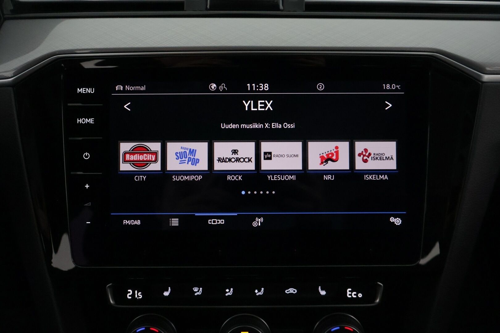 Volkswagen Passat 2020 13 kWh, GTE Plug-In Hybrid 160kw * Panorama / IQ LED / Adapt.Vakkari / Lane Assist / Ratinlämmitys / Dynaamiset vilkut / Koukku * - * Kahdet renkaat / Huippu varusteet *