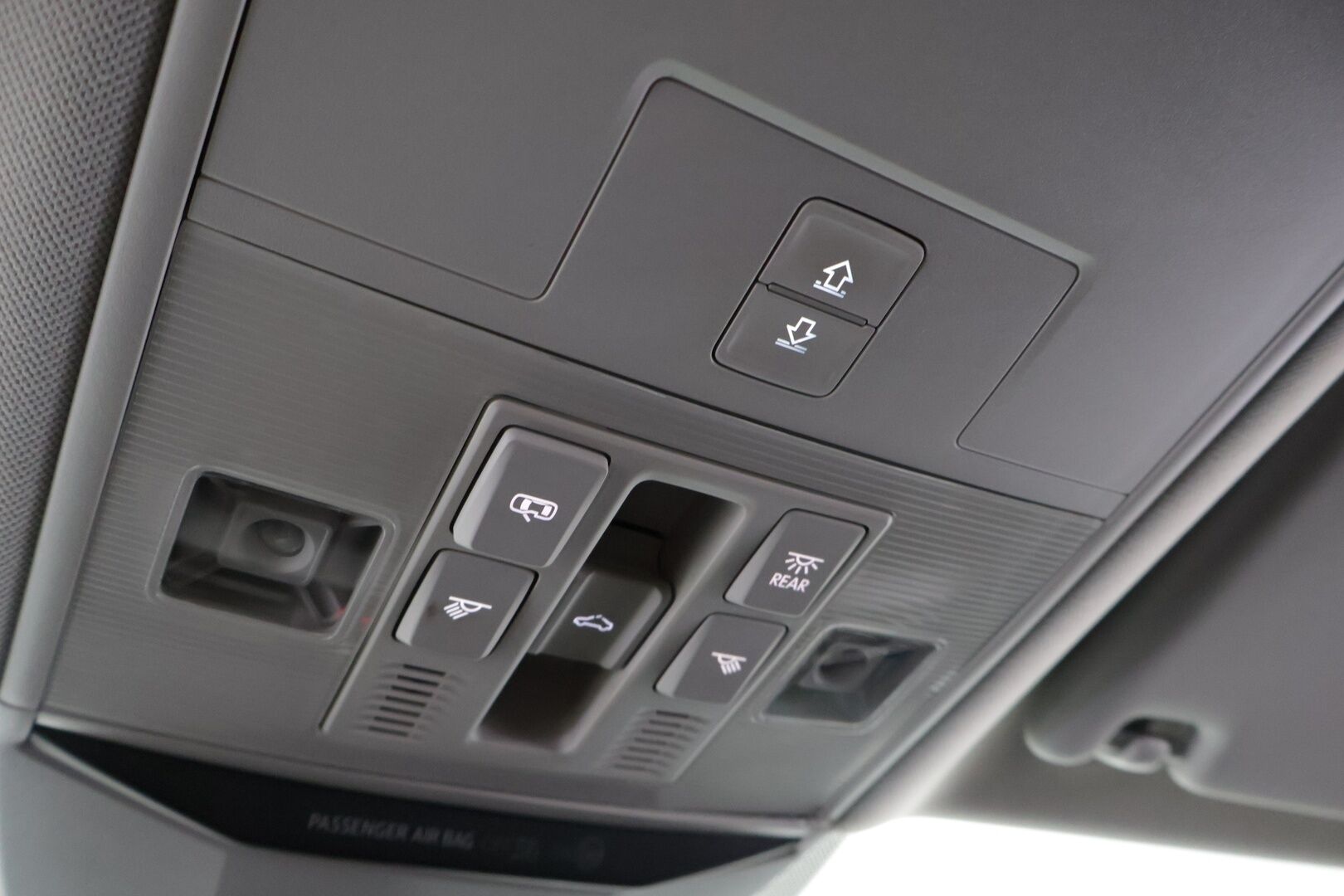 Volkswagen Passat 2020 13 kWh, GTE Plug-In Hybrid 160kw * Panorama / IQ LED / Adapt.Vakkari / Lane Assist / Ratinlämmitys / Dynaamiset vilkut / Koukku * - * Kahdet renkaat / Huippu varusteet *
