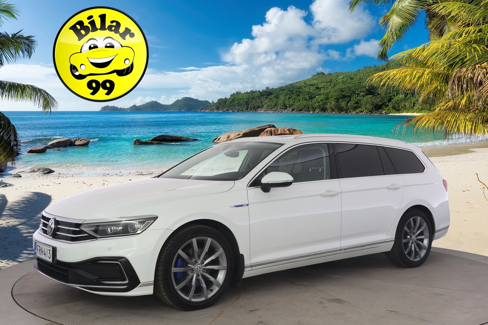 Volkswagen Passat 2020 13 kWh, GTE Plug-In Hybrid 160kw * Panorama / IQ LED / Adapt.Vakkari / Lane Assist / Ratinlämmitys / Dynaamiset vilkut / Koukku * - * Kahdet renkaat / Huippu varusteet *