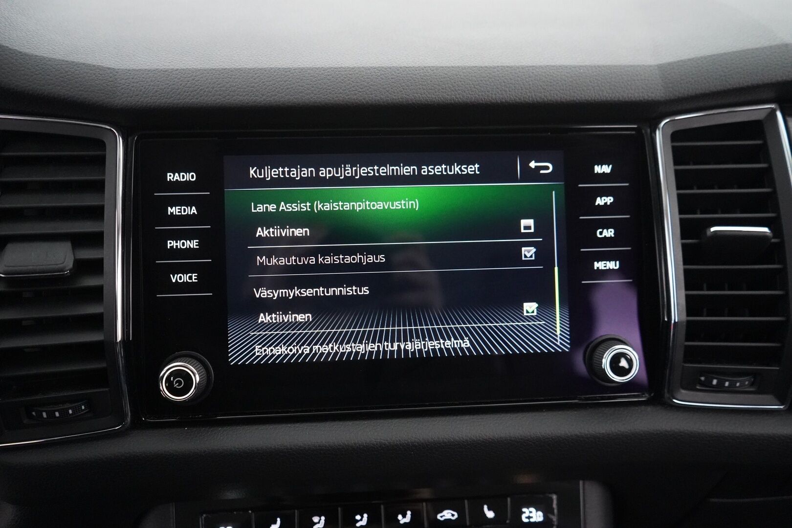 Skoda Kodiaq 2019 2,0 TDI 190 4x4 Style DSG Autom. - Juuri saapunut | 7-paikkanen | Huippuvarustelu | 2 x vanteet