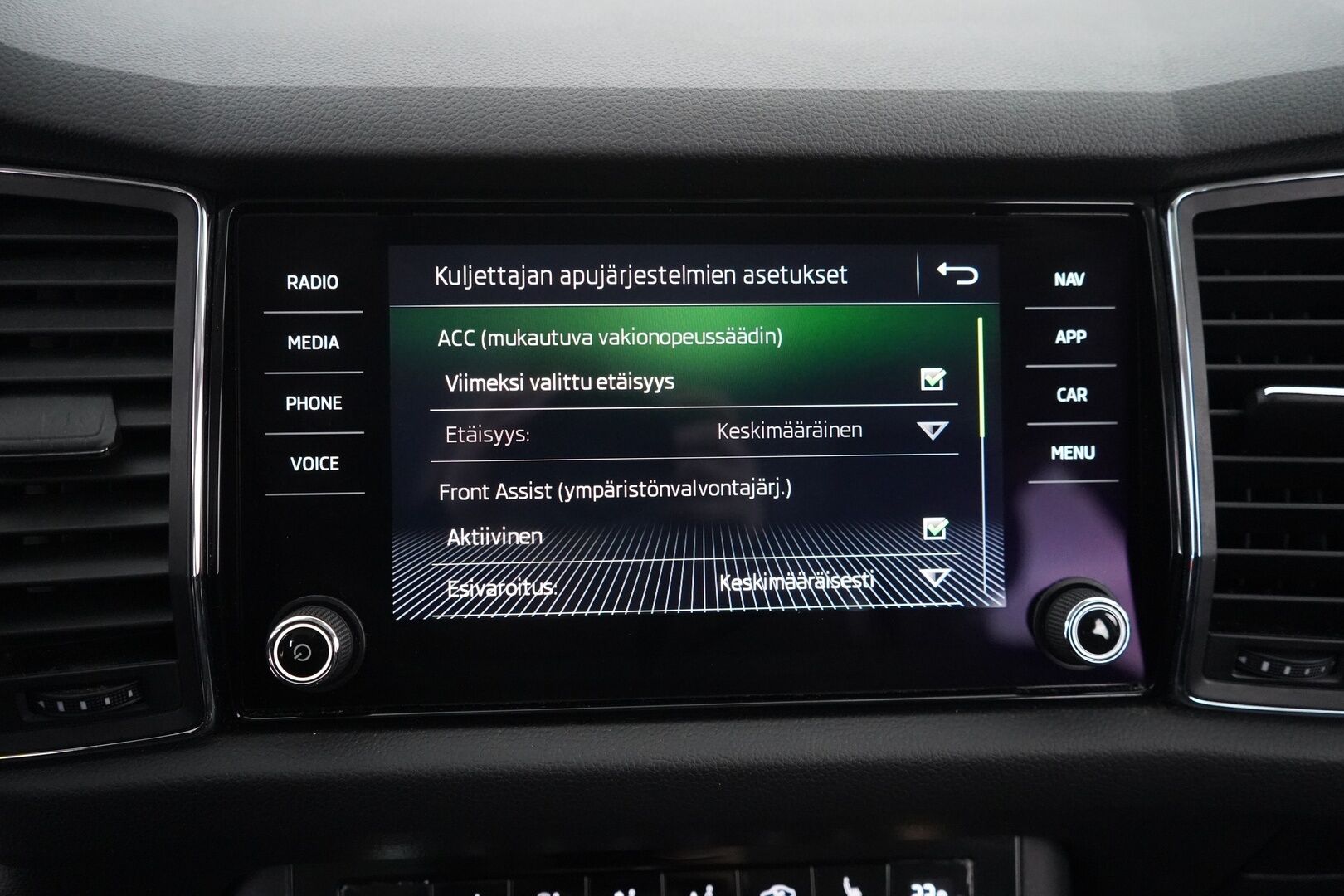 Skoda Kodiaq 2019 2,0 TDI 190 4x4 Style DSG Autom. - Juuri saapunut | 7-paikkanen | Huippuvarustelu | 2 x vanteet