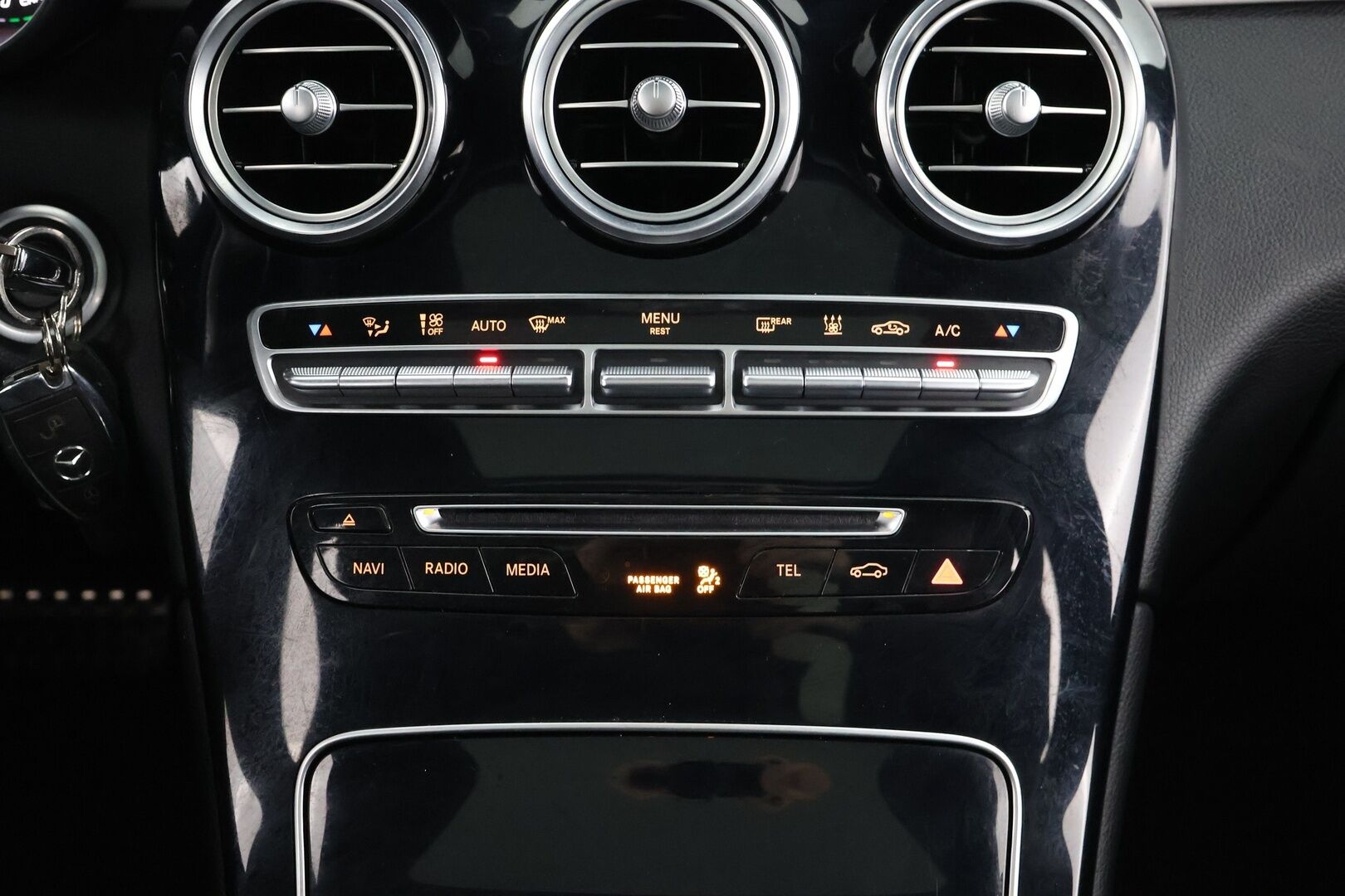Mercedes-Benz GLC 2018 350 e 4Matic A Premium Business AMG - | Tyylikäs! | DTR+ | Peruutuskamera | Koukku | Nahat | Panorama |