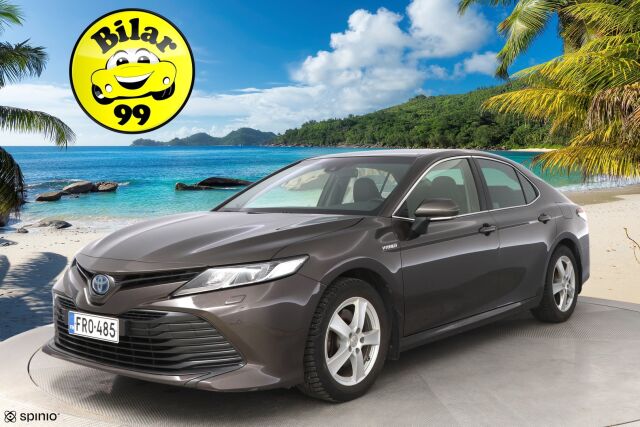 Toyota Camry 2019