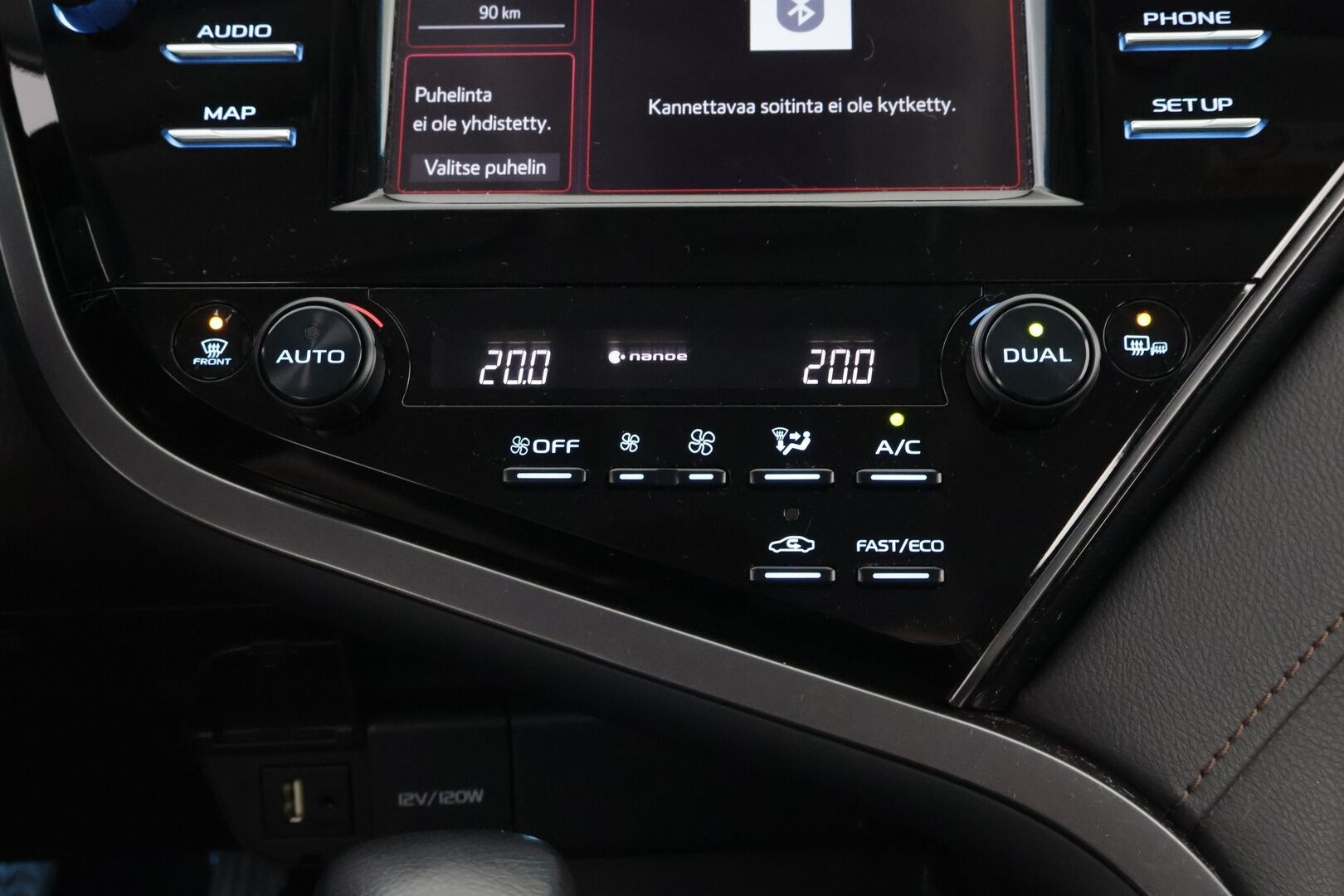 Toyota Camry 2019 2,5 Hybrid Style * Adapt.vakkari / Peruutuskamera / Nahkasisusta / Keyless / LED / Sähköpenkit! - 2x hyvät renkaat vanteilla / Juuri saapunut Tampereelle! - HULLUT AVAJAISHULINAT KORKOTARJOUS 3,29 %