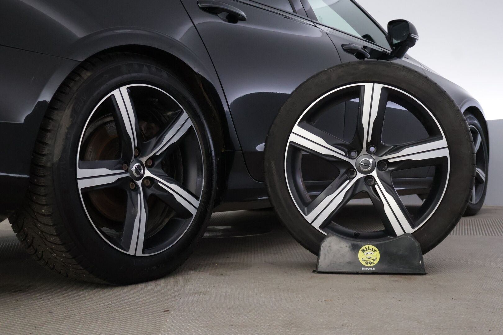 Volvo V90 2020 T8 TwE AWD R-Design aut * Adapt.Cruise / VOC / Ratin lämmitys / Koukku * - Merkkihuollettu / Webasto / 2x hyvät renkaat