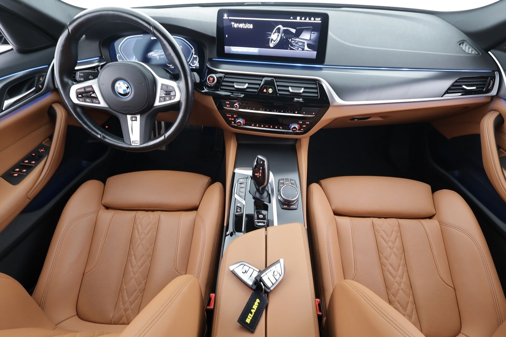 BMW 530 2023 G31 Touring 530e xDrive A Charged Edition M Sport * ACC / Adapt.LED / P.Kamera / Koukku / HiFi / Navi / Comfort Access * - 1-om Suomi-auto / Akku kuntotarkastettu SoH 91,2% / Kahdet renkaat aluvanteilla / 2x Latauskaapelit