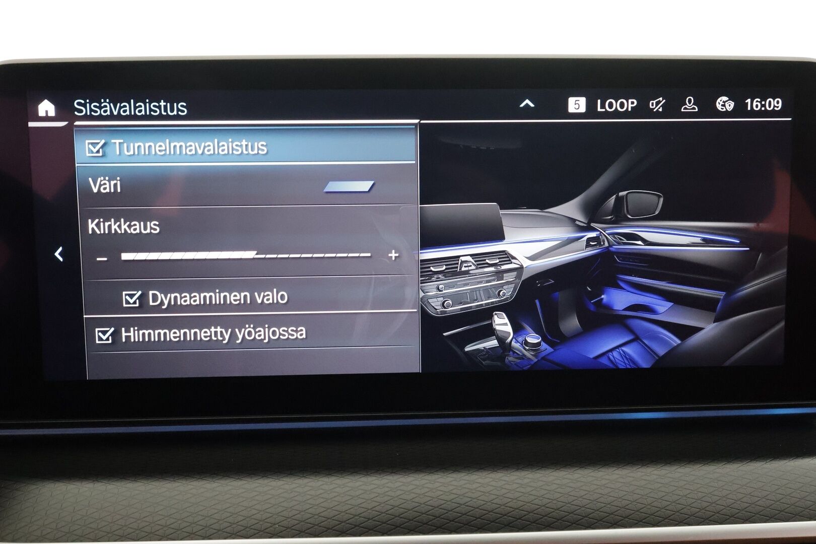 BMW 530 2023 G31 Touring 530e xDrive A Charged Edition M Sport * ACC / Adapt.LED / P.Kamera / Koukku / HiFi / Navi / Comfort Access * - 1-om Suomi-auto / Akku kuntotarkastettu SoH 91,2% / Kahdet renkaat aluvanteilla / 2x Latauskaapelit