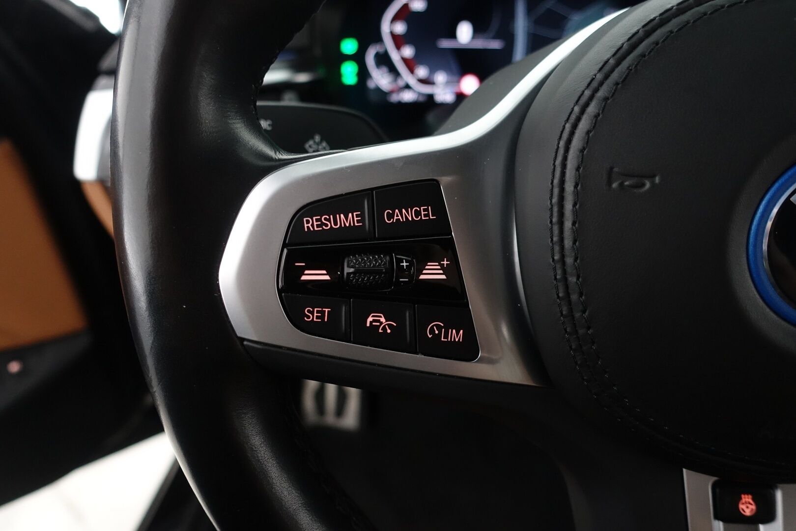 BMW 530 2023 G31 Touring 530e xDrive A Charged Edition M Sport - | M-Sport | ACC | Comfort Access | Hifi | Koukku | LED | P.Kamera | 1.om Suomi-auto | Konjakkinahat | SoH 91,2% 