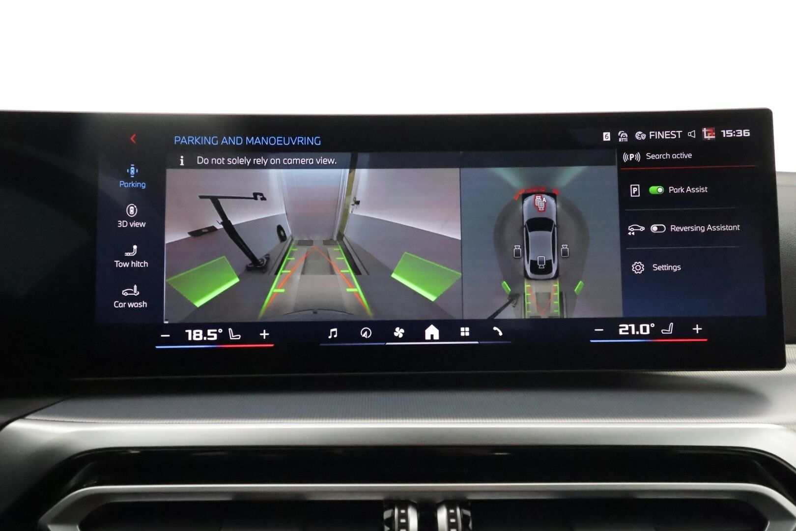 BMW i4 M50 2023 M-Sport LCi ** Shadowline / Laser LED / HarmanKardon / 360° Kamera / Koukku / Adapt. vakkari / Muistipenkki / Apple&Android ** - 2,99 % KORKOTARJOUS TÄHÄN AUTOON - Navi / Kaistavahti / KeylessGo / 2x Renkaat