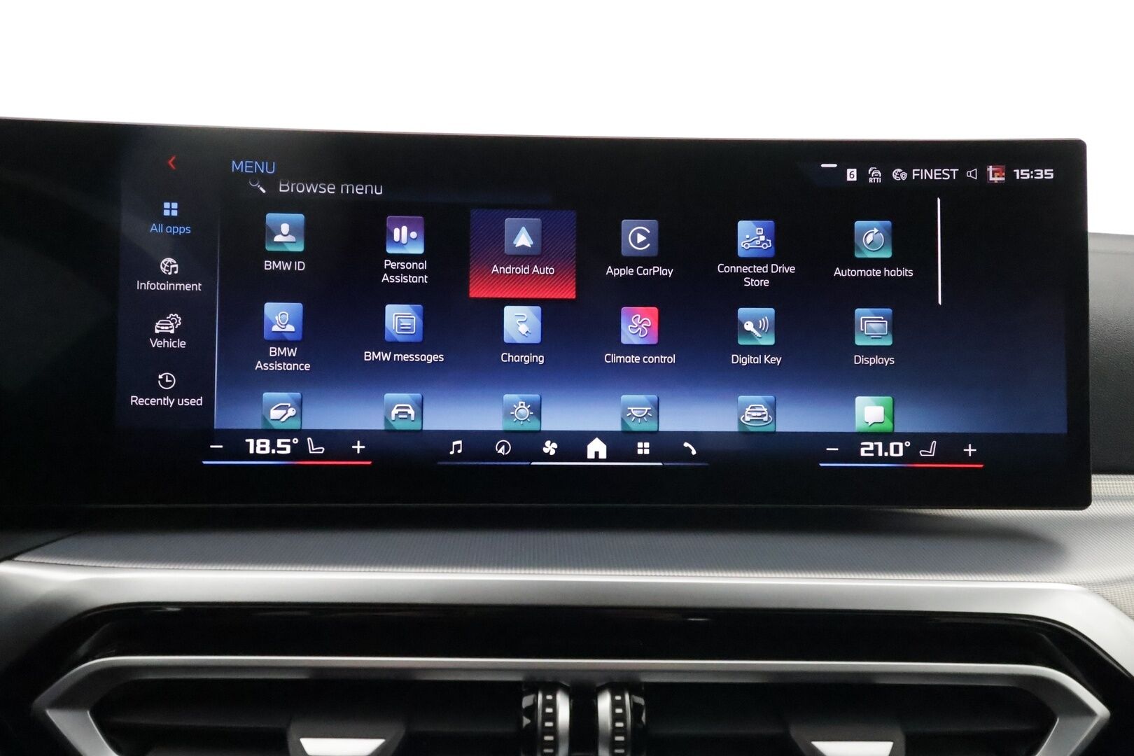 BMW i4 M50 2023 M-Sport LCi ** Shadowline / Laser LED / HarmanKardon / 360° Kamera / Koukku / Adapt. vakkari / Muistipenkki / Apple&Android ** - 2,99 % KORKOTARJOUS TÄHÄN AUTOON - Navi / Kaistavahti / KeylessGo / 2x Renkaat
