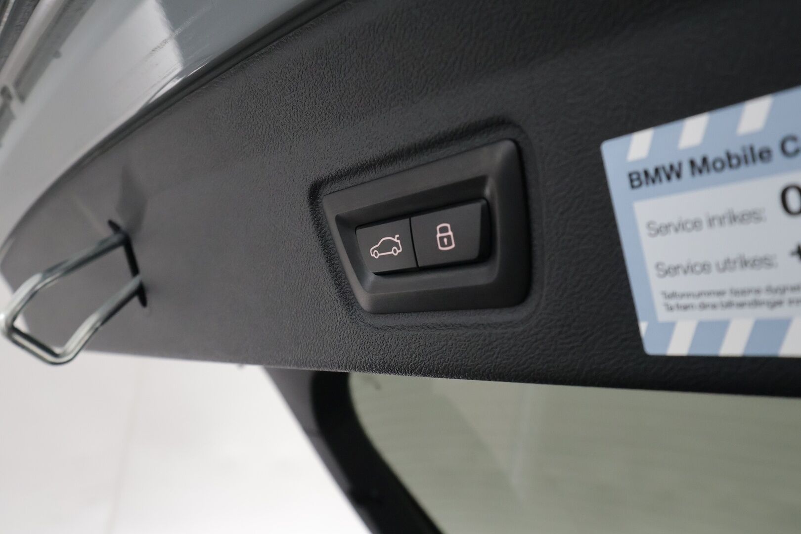 BMW i4 M50 2023 M-Sport LCi ** Shadowline / Laser LED / HarmanKardon / 360° Kamera / Koukku / Adapt. vakkari / Muistipenkki / Apple&Android ** - 2,99 % KORKOTARJOUS TÄHÄN AUTOON - Navi / Kaistavahti / KeylessGo / 2x Renkaat