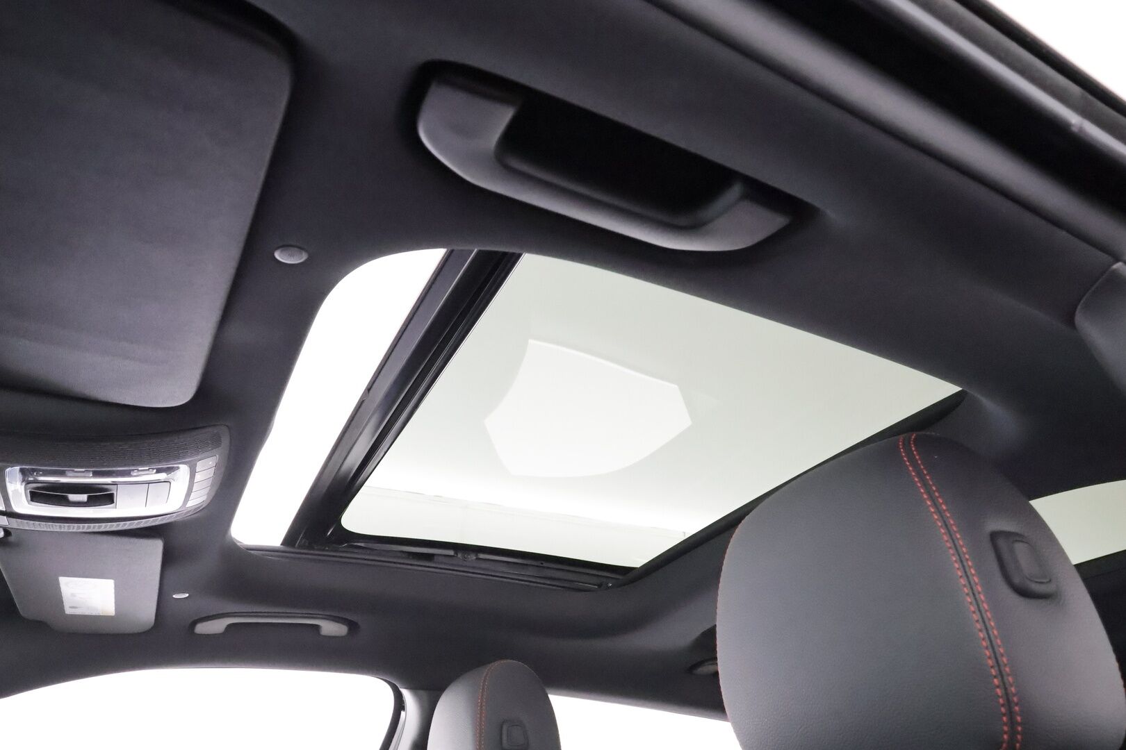 Mercedes-Benz EQB 2022 350 4MATIC Business AMG 7P * Distronic+ / Muistipenkit / HUD / Widescreen / LED High Performance / Sporttipenkit / 360-Kamera * - Kahdet Renkaat / Koti & Kauppalaturi - HULLUT AVAJAISHULINAT KORKOTARJOUS 3,29 %