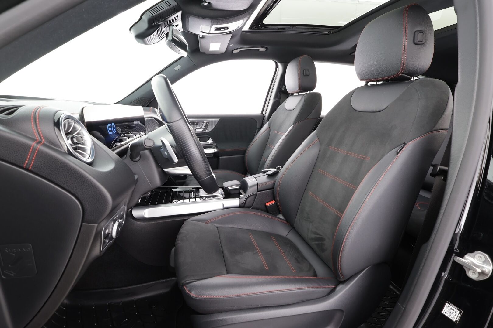 Mercedes-Benz EQB 2022 350 4MATIC Business AMG 7P * Distronic+ / Muistipenkit / HUD / Widescreen / LED High Performance / Sporttipenkit / 360-Kamera * - Kahdet Renkaat / Koti & Kauppalaturi - HULLUT AVAJAISHULINAT KORKOTARJOUS 3,29 %