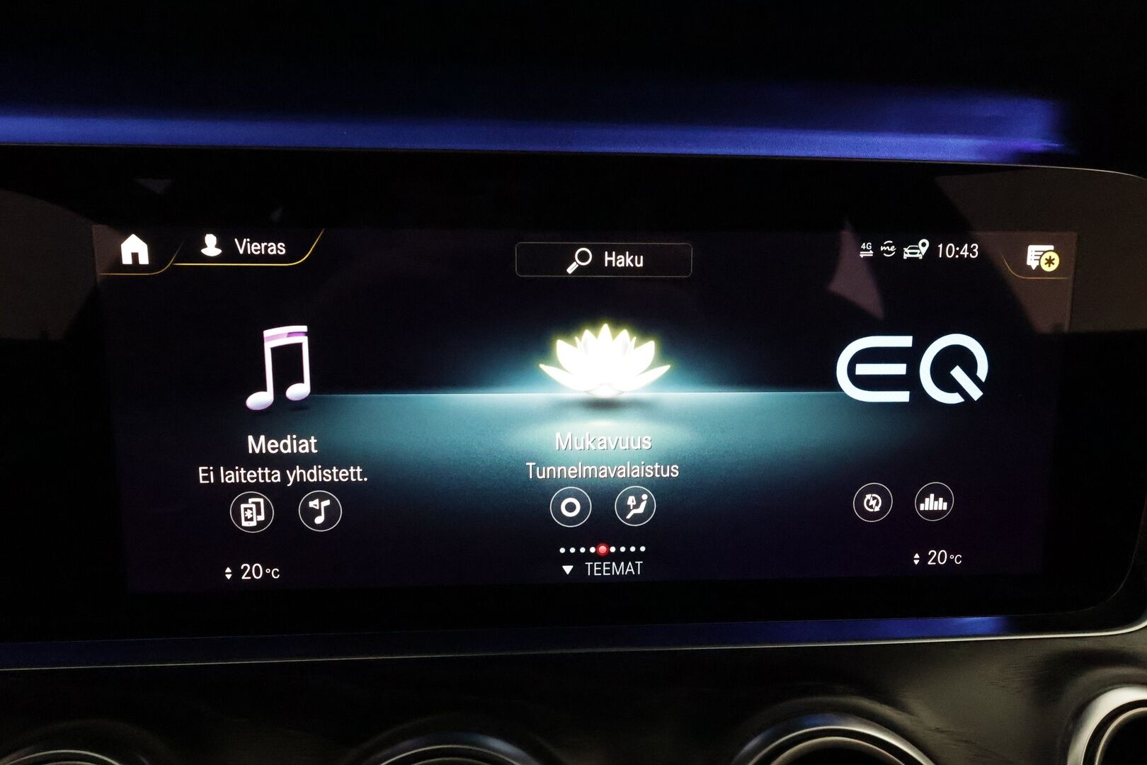 Mercedes-Benz E 2021 300 de 4MATIC T A EQ Power AMG * 360° / Widescreen / Koukku / Multibeam / Lisälämmitin / Navi * - Kahdet renkaat aluvanteilla