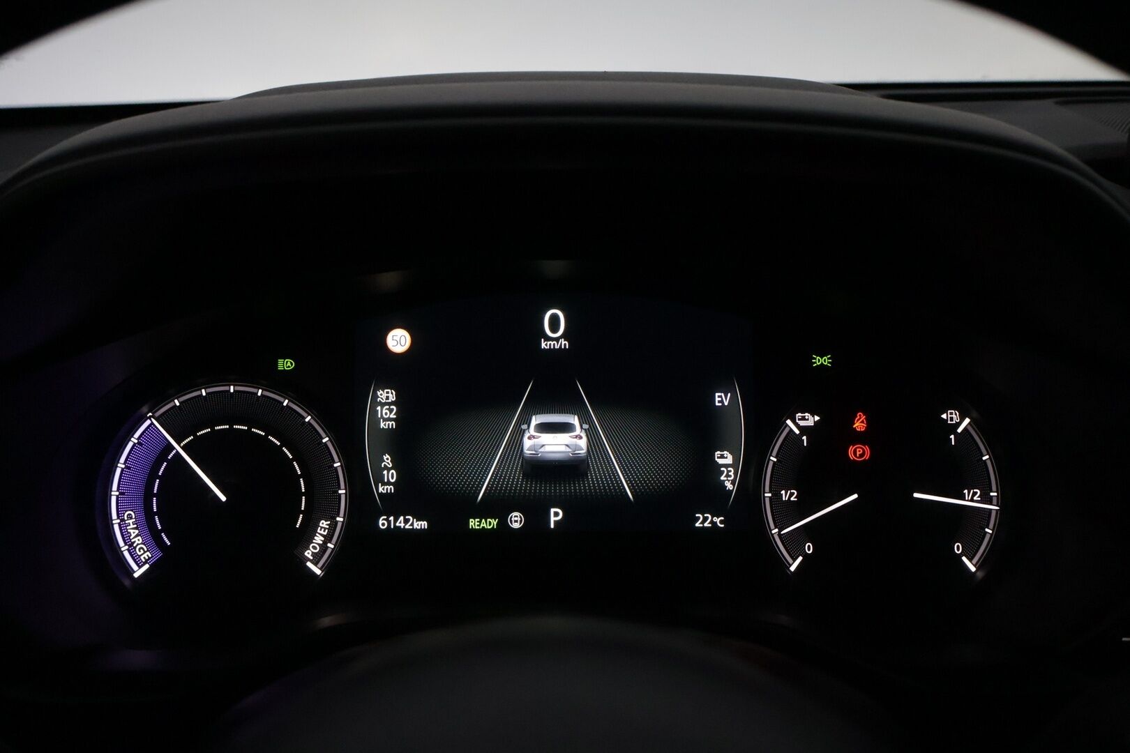 Mazda MX-30 2024 e-Skyactiv R-EV Exclusive-Line *Suomi-auto / Adapt.vak / P-kamera / LED / HUD / 2x vanteet ja renkaat* - Erinomaisesti varusteltu! / 2x vanteet / Huippukuntoiset renkaat / Vaihtoehto uudelle! - HULLUT JOULUT KORKOTARJOUS 2,49% 