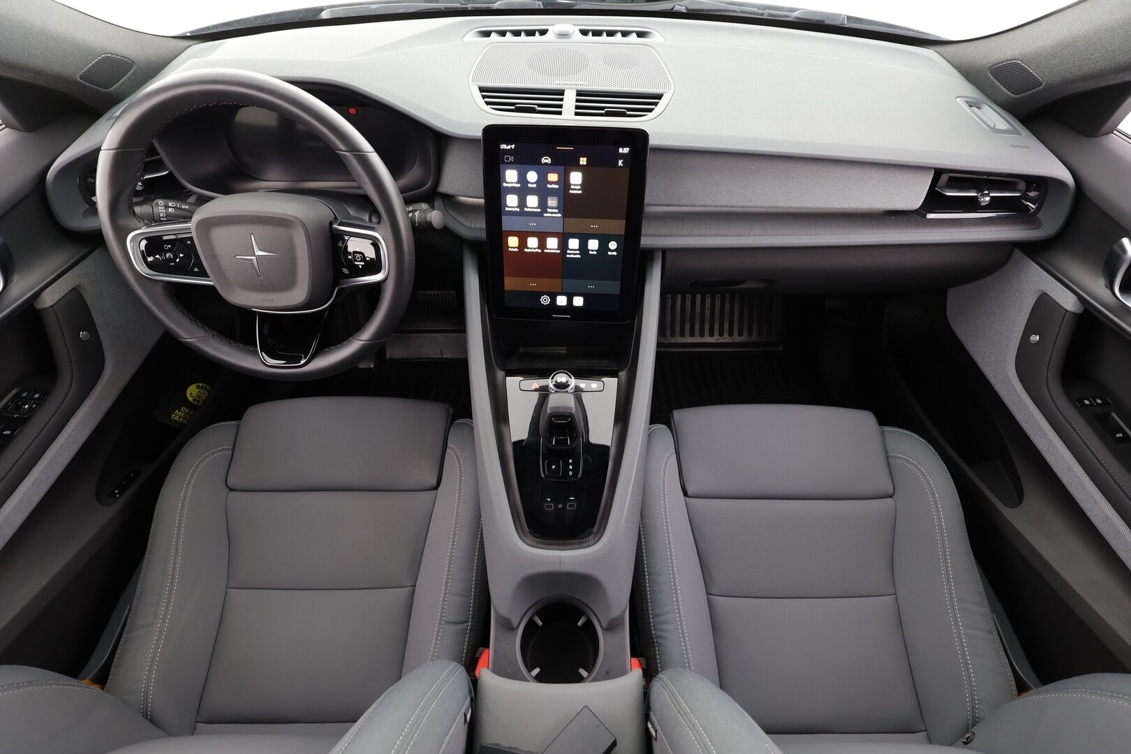 Polestar 2 2021 Launch Edition, 300kW, 78kWh * ACC / H&K / Koukku / Muistipenkki / Pixel LED / 360° / Lasikatto / Keyless * - Akku kuntotarkastettu / Merkkihuollettu