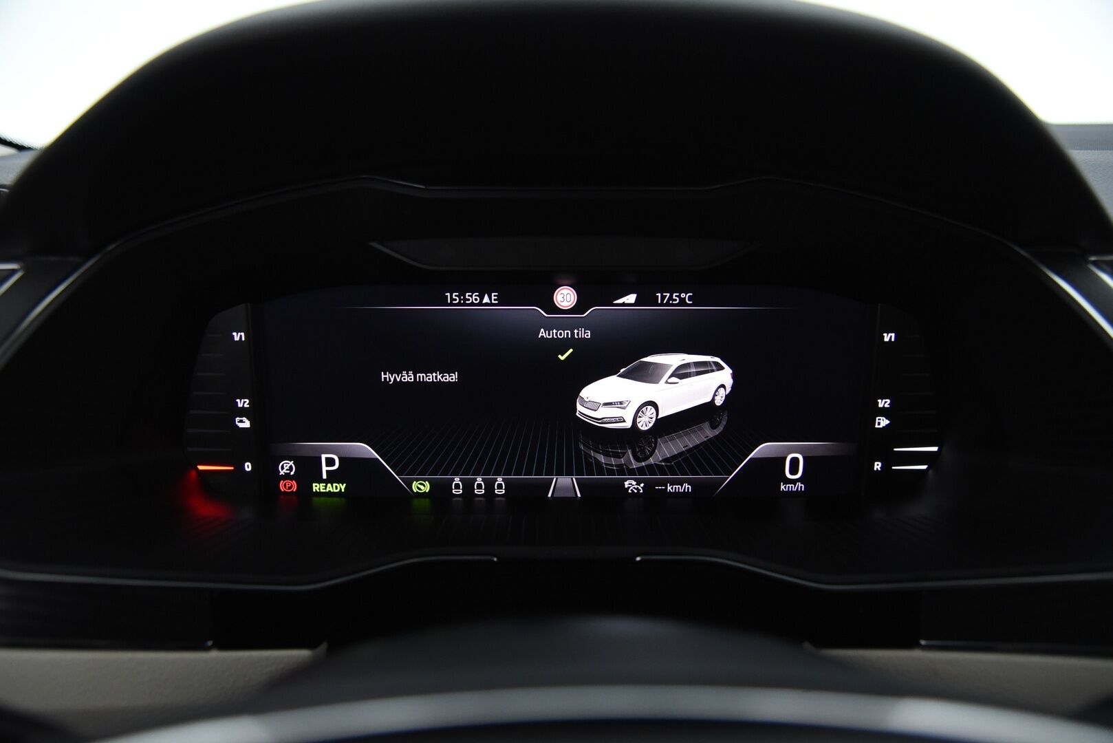 Skoda Superb 2021 Combi 1,4 TSI PHEV Style iV DSG Aut. / Webasto / Adapt. Vak / Vetokoukku / Canton / P-kamera / Muistipenkki - Vaaleat nahat / Matrix Led / Digimittaristo / Merkkihuollot