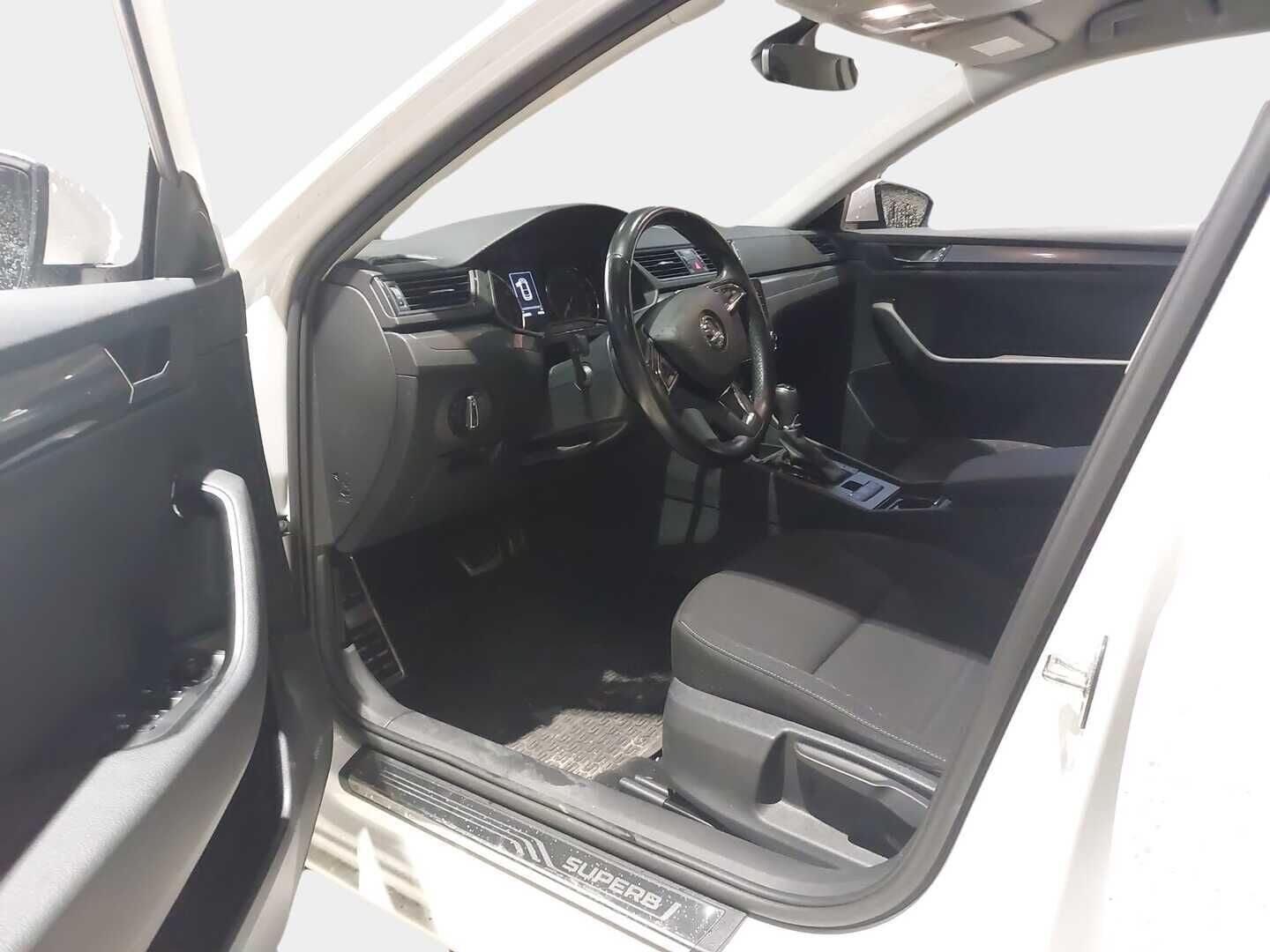 Skoda Superb 2020 2,0 TSI 190 Ambition Edition DSG Autom. - Vakkari / SmartLink / KeyLess / Peruutustutka / Erittäin siisti / Juuri tullut Tampereelle!