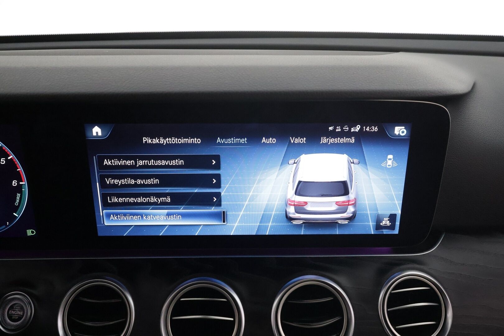 Mercedes-Benz E 2021 300 de 4MATIC T A Business Avantgarde EQ Power AMG* Koukku / Distronic / 360° / Multibeam / Widescreen / HUD /Burmester* - AMG / Panorama / Comfort-penkit Muistilla / Akku kuntotarkastettu / Kahdet renkaat aluvanteilla - HULLUT AVAJAISHULINAT KORKOTARJOUS 3,29 %