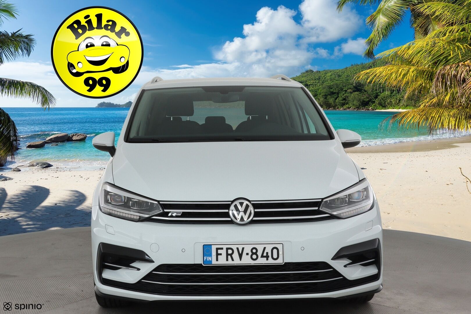 Volkswagen Touran 2020 R-Line 1,5 TSI EVO 110 kW DSG-automaatti  **Webasto / Adapt.Vakkari / Adapt.LED / P.kamera / Navi** - 3,99 % KORKOTARJOUS TÄHÄN AUTOON - 2-Omisteinen Suomi-auto / Kahdet Renkaat
