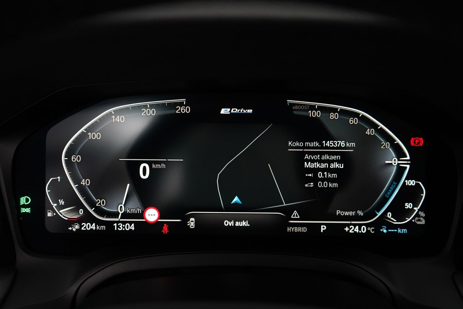 BMW 330E 2021 G21 Touring 330e A Touring * ShadowLine / Navi / Puolinahat / Sähköluukku / Ambient! * - Fiksut huollot / Kahdet OEM vanteet / Siisti