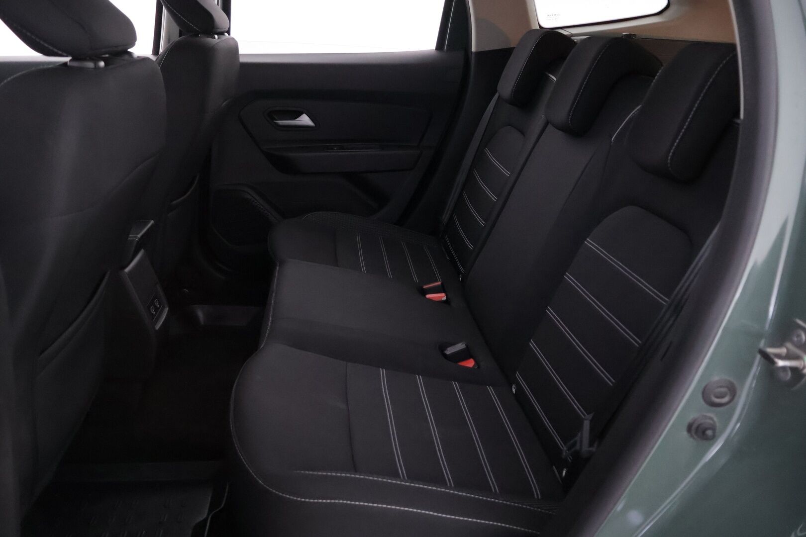 Dacia Duster 2023 Blue dCi 115 4x4 Journey - Facelift | Suomiauto | Vakkari | P. kamera | Vetokoukku | Lohkolämmitin | Navi | Kahdet hyvät renkaat aluvantein!