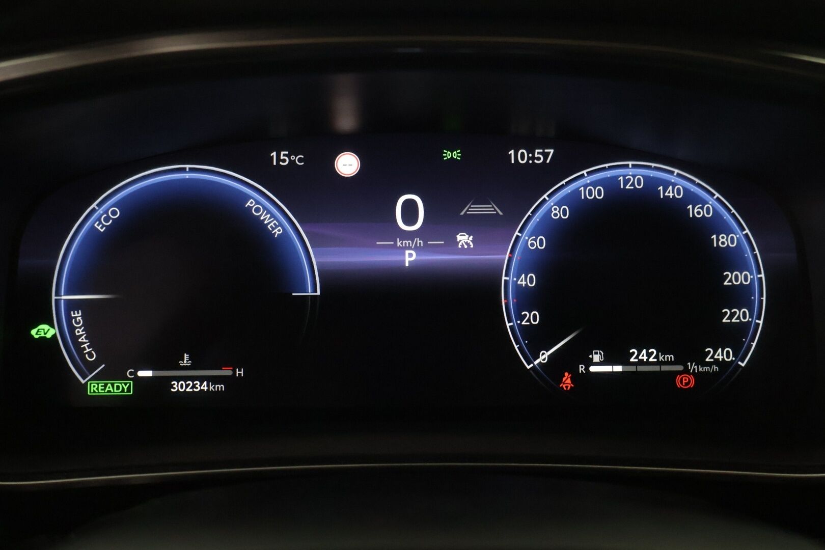 Toyota Corolla 2024 Touring Sports 1,8 Hybrid Launch Edition - ACC | Digimittaristo | LED | P-Kamera | Ratinlämmitin | Merkkihuollettu