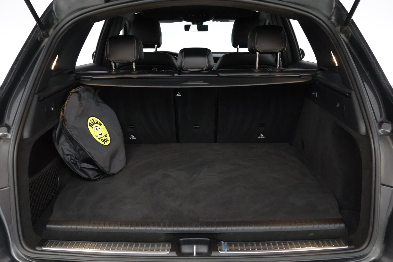 Mercedes-Benz GLC 2021 GLC 350 e 4Matic A Premium Business AMG* Burmester / LED High performance / Taittuva koukku / P-Kamera / Osanahka * - * AMG-Paketti / Lisälämmitin / Navi / Vakkari / P-tutkat *