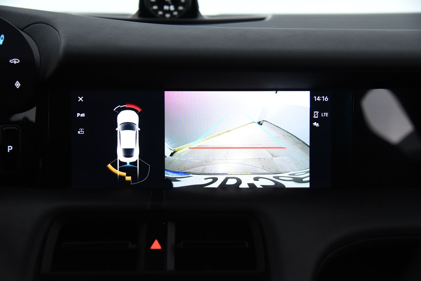 Porsche Taycan 2021 4S Performance Plus * Adapt. Vak. / InnoDrive / Bose / 14-penkit / Lasikatto / PDLS+ / BLIS / PASM * - Todella siisti yksilö! / 21" Mission E Design vanteet / Sport Chrono Plus - paketti - HULLUT AVAJAISHULINAT KORKOTARJOUS 3,29 %