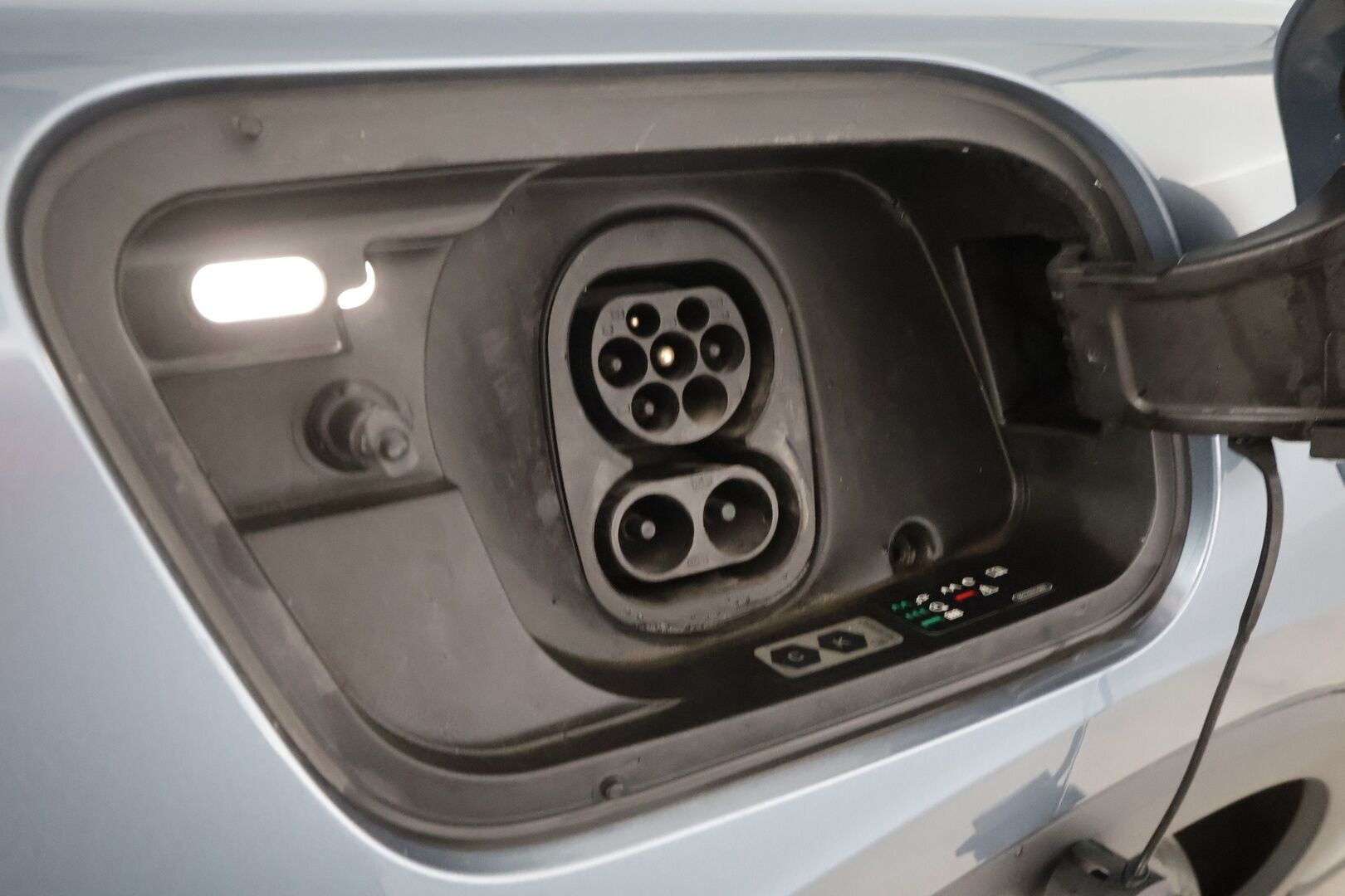 Audi Q4 e-tron 2022 35 e-tron - | ACC | ILP | Matrix | Digimittaristo | Audi Sound System | P.kamera | Navi | Apple & Android | Sähk. takaluukku | 2x renkaat aluin | 