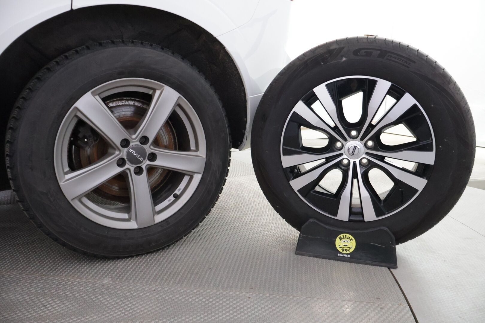 Volvo XC60 2021 T6 AWD Recharge Inscription Expression *Harman&Kardon / Panorama / Koukku / P-Kamera / Cruise / P-Lämmitin / Navi* - *2x Renkaat & Vanteet / Juuri Huollettu & Katsastettu*