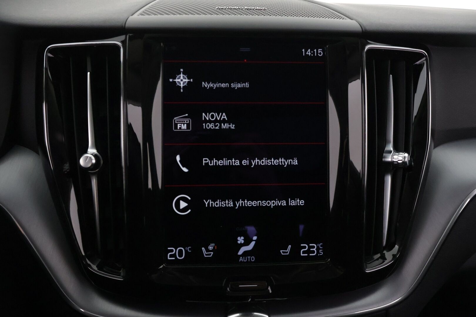 Volvo XC60 2021 T6 AWD Recharge Inscription Expression *Harman&Kardon / Panorama / Koukku / P-Kamera / Cruise / P-Lämmitin / Navi* - *2x Renkaat & Vanteet / Juuri Huollettu & Katsastettu*