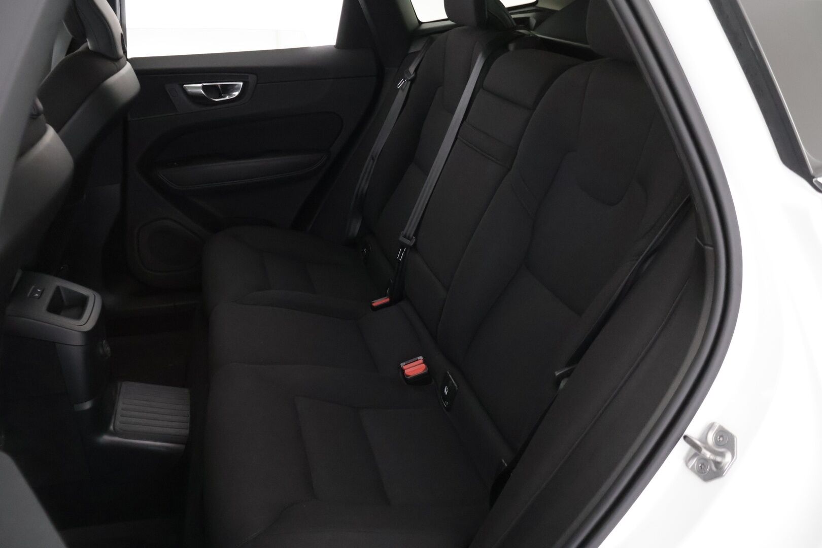 Volvo XC60 2021 T6 AWD Recharge Inscription Expression *Harman&Kardon / Panorama / Koukku / P-Kamera / Cruise / P-Lämmitin / Navi* - *2x Renkaat & Vanteet / Juuri Huollettu & Katsastettu*