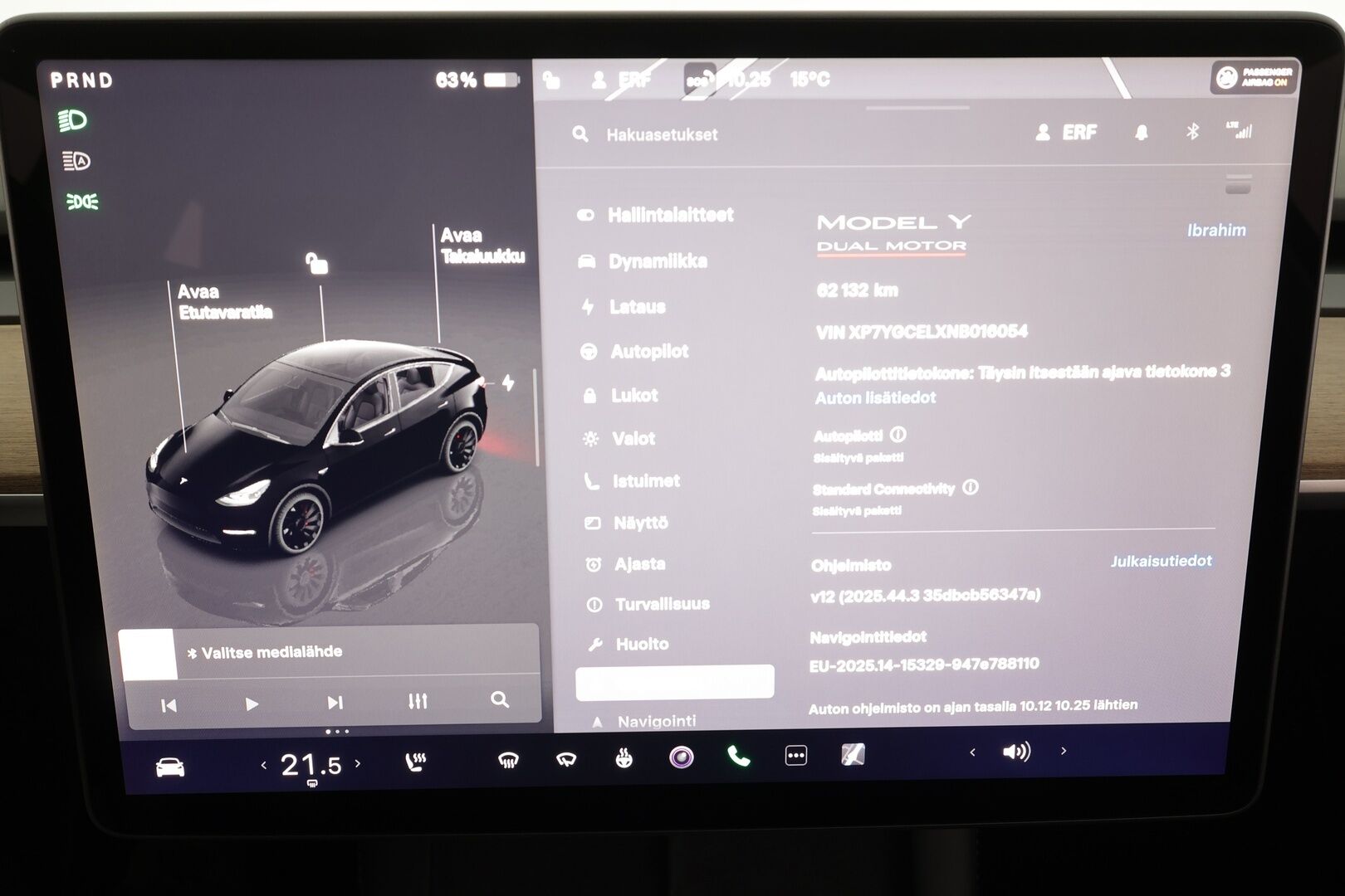 Tesla Model Y 2022 Performance * Lasikatto / P.kamera / Matrix LED / Premium Audio / ILP / Nahat / Navi * - Akku kuntotarkastettu - HULLUT BLACKWEEK JATKOT - KORKOTARJOUS 2,49%