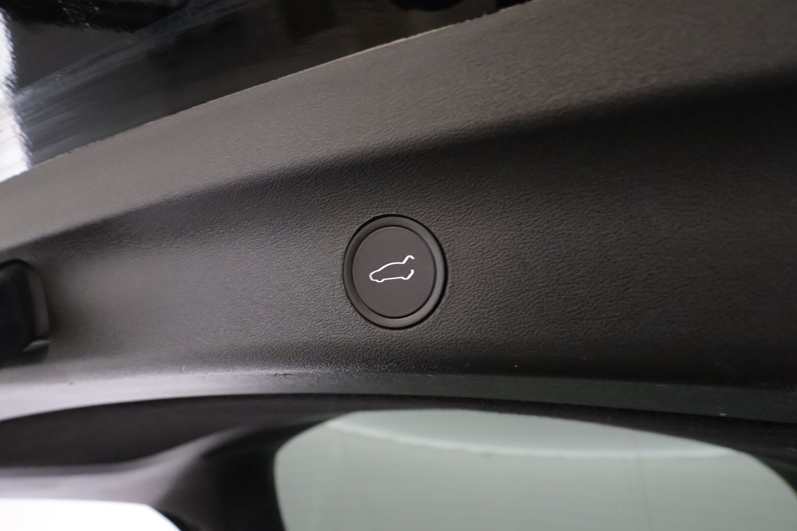 Tesla Model Y 2022 Performance * Lasikatto / P.kamera / Matrix LED / Premium Audio / ILP / Nahat / Navi * - Akku kuntotarkastettu - HULLUT BLACKWEEK JATKOT - KORKOTARJOUS 2,49%