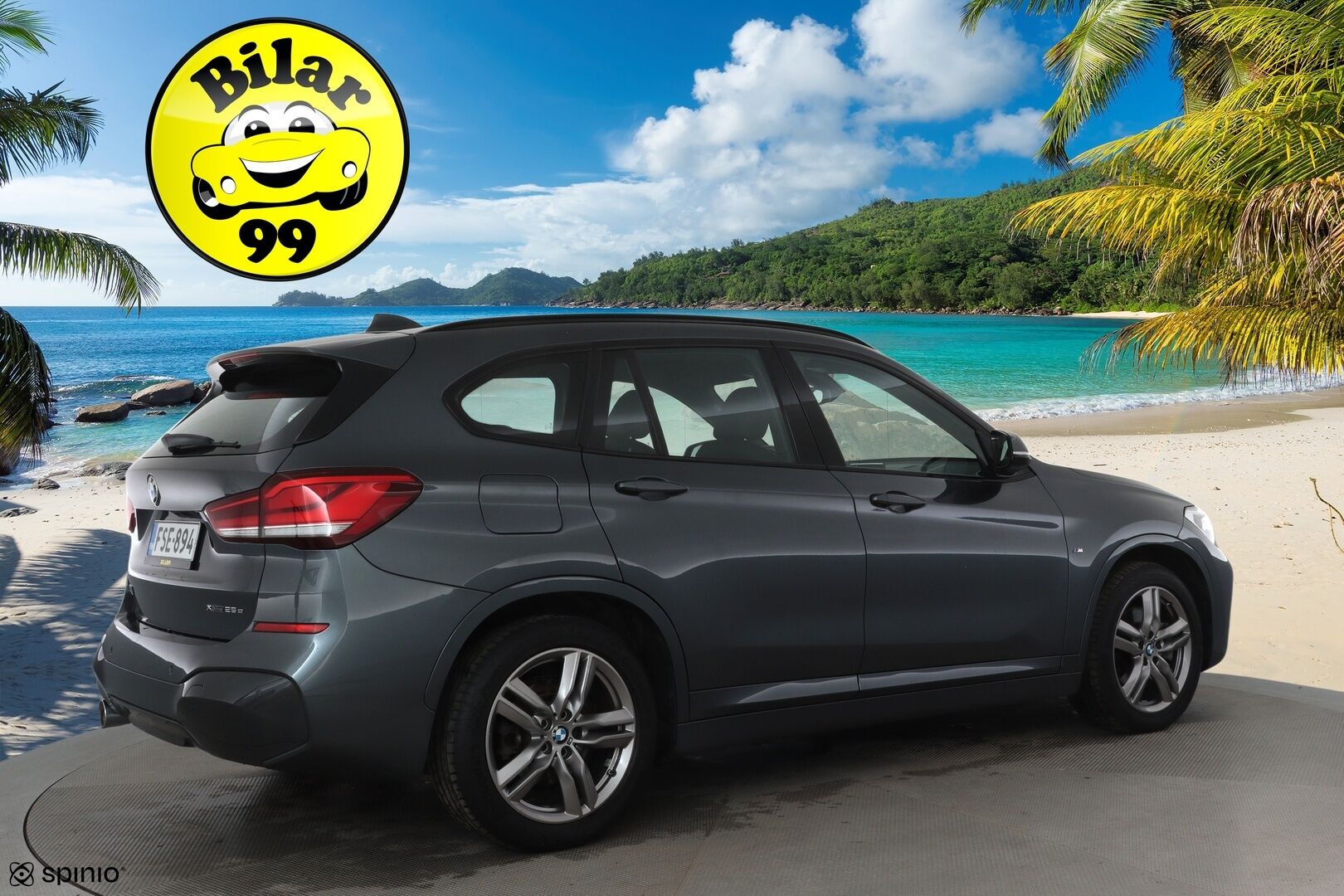 BMW X1 2021 F48 xDrive25e A Business M Sport Shadowline *Vakkari / P.tutkat / Sporttipenkit / LED / Navi / Sähköluukku* - Akku kuntotarkastettu 92,5% / Kahdet renkaat aluvanteilla