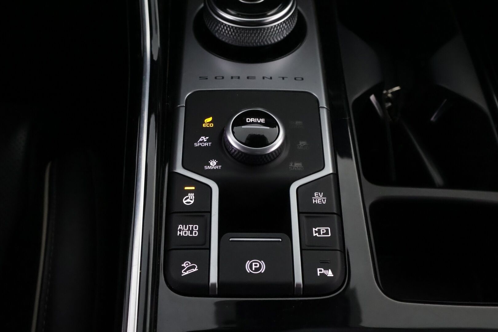 KIA SORENTO 2021 1,6 T-GDI Plug-in Hybrid AWD Business Luxury AT 7P - 7P | ACC | HUD | Bose | 360°kamera | Ilmastoidut nahat | Muistipenkki | Keyless | LED | Ratinlämmitin | Supervarusteet! - KORKO VAIN 3,99 %