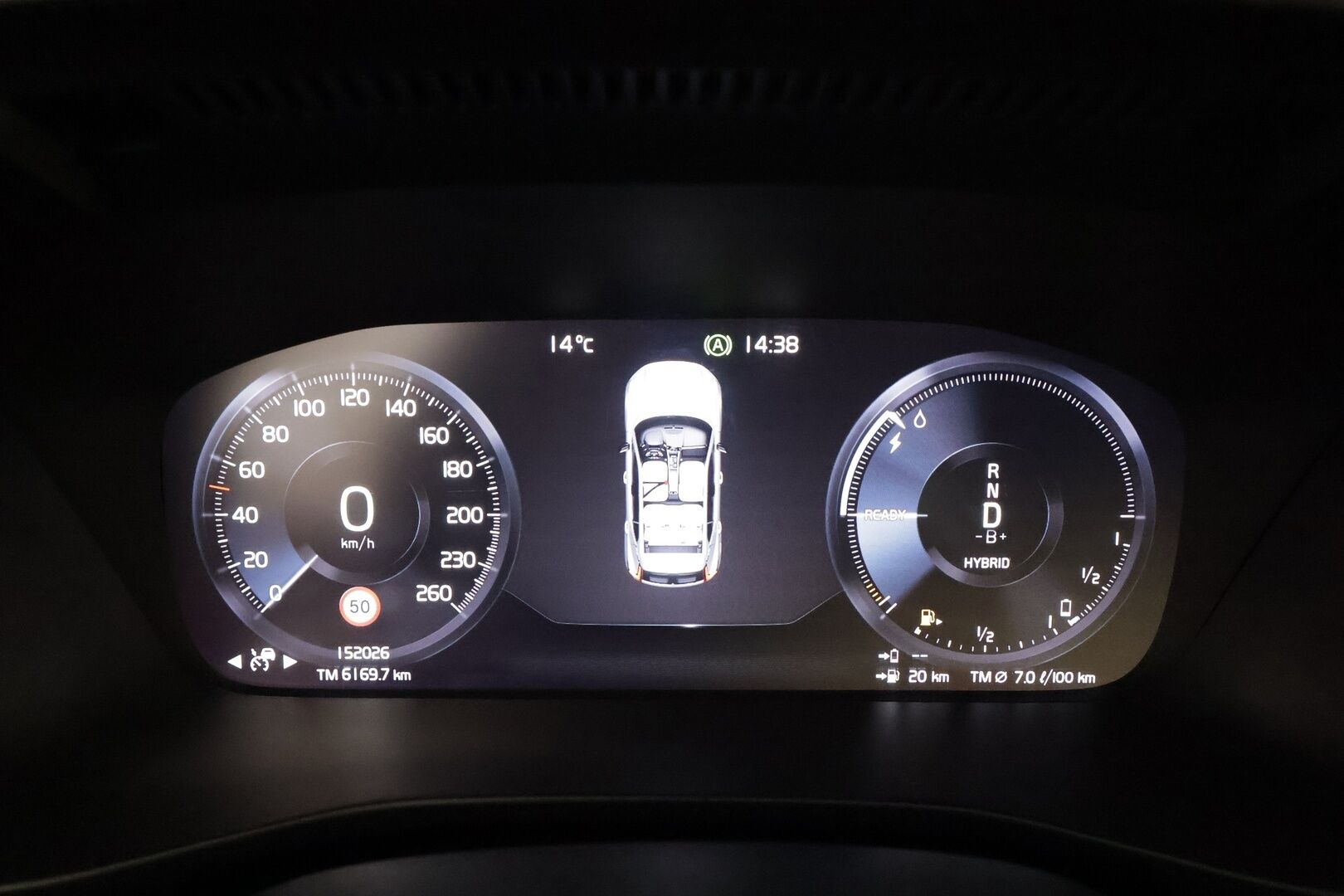 Volvo XC40 2021 T4 TwE Inscription Expression aut - ACC / P.kamera / LED / Navi / Koukku / H&K / Webasto / KeylessGo