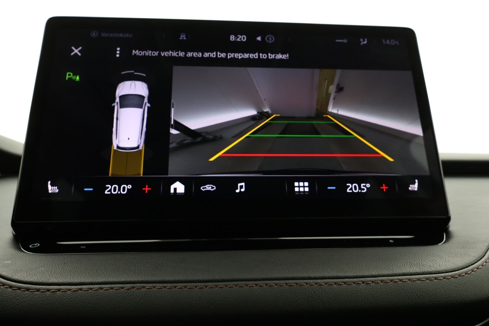 SKODA ENYAQ 2021 iV80 150 kW - Lämpöpumppu | ACC | Panorama | Koukku | P-kamera | Nahkasisusta | KeylessGo | Kahdet Skodan vanteet | Merkkihuoltohistoria