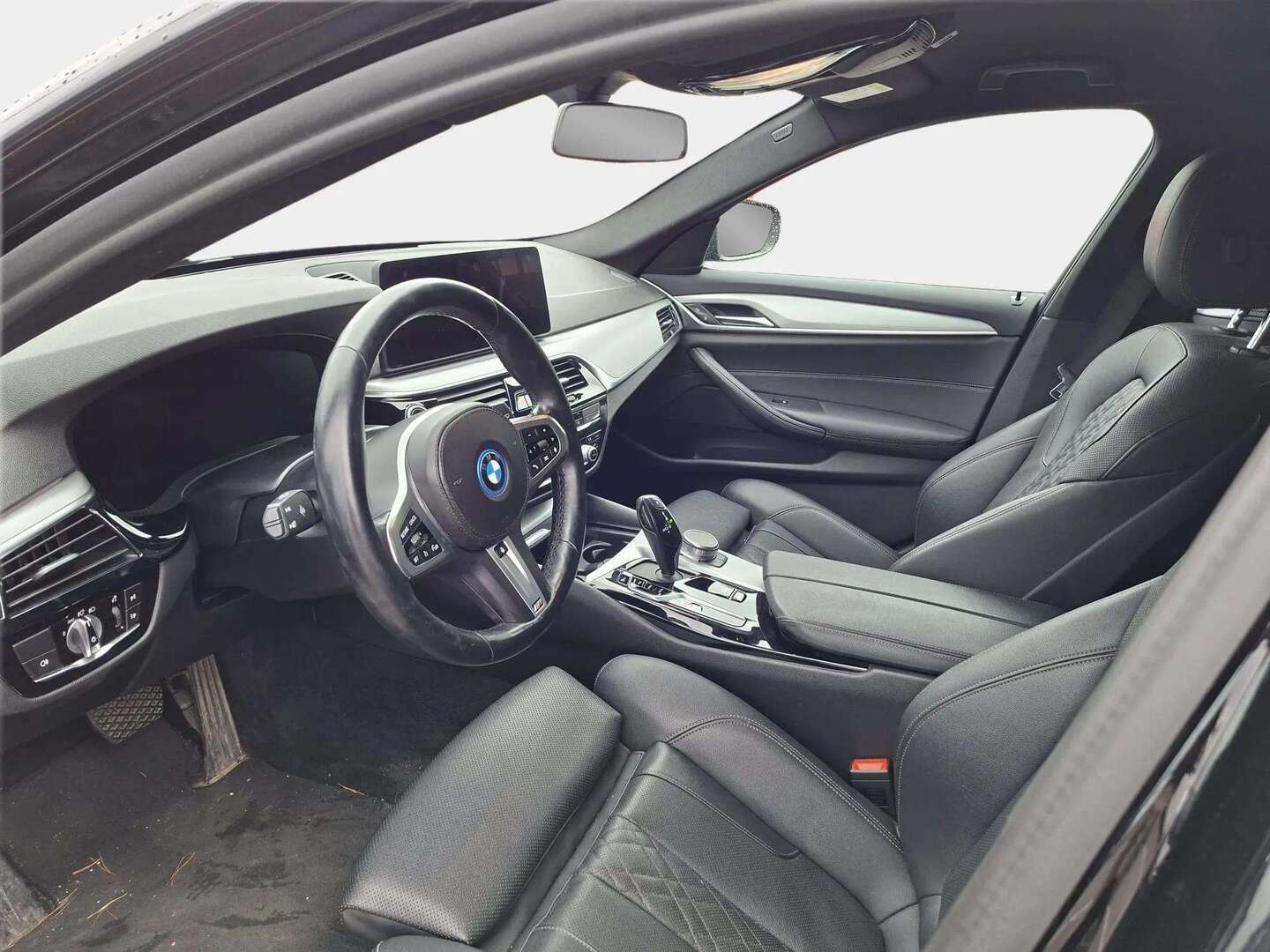 BMW 530 2022, kuva 3/3