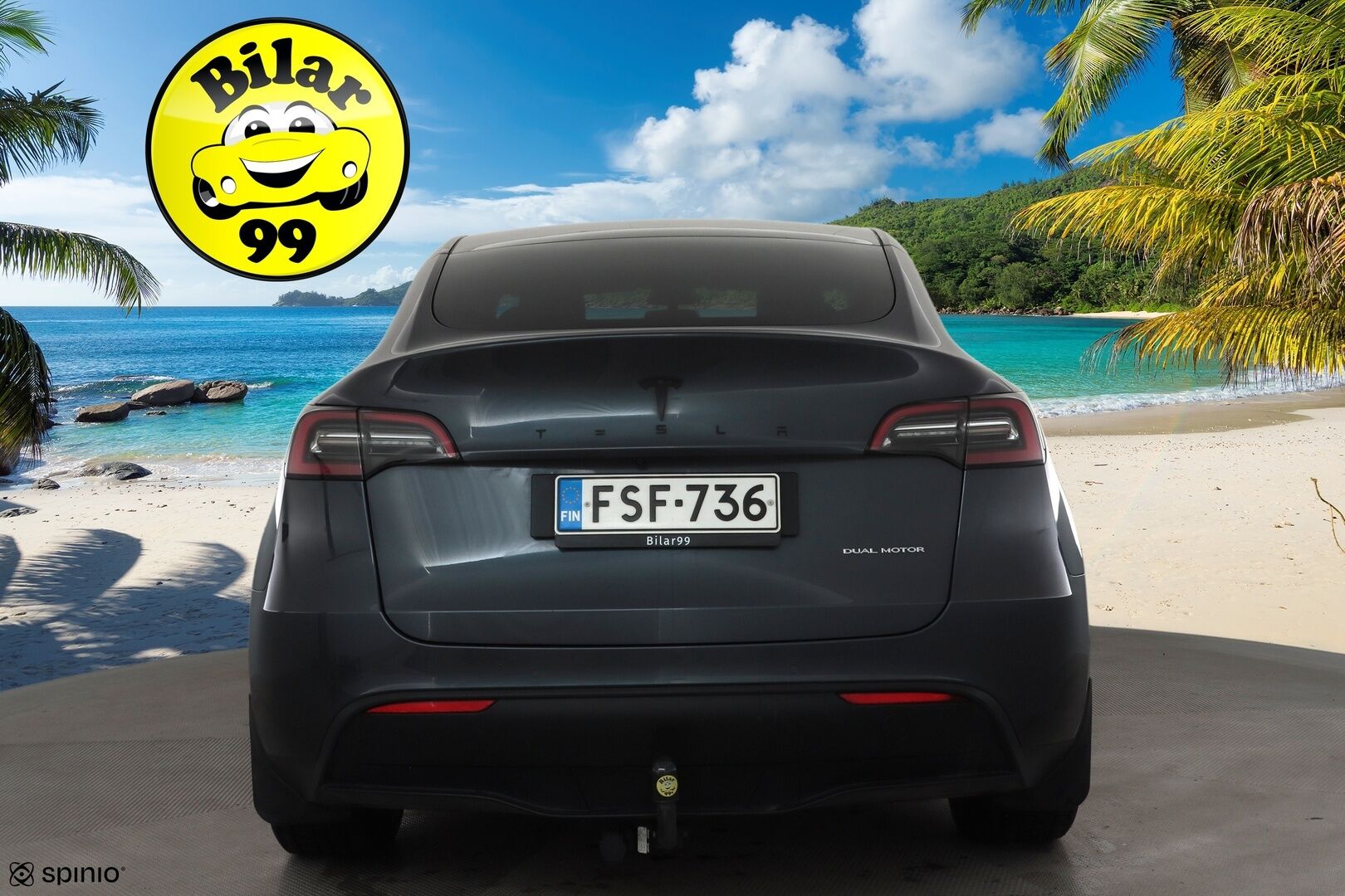 Tesla Model Y 2021 Long Range Dual Motor * Koukku / Lasikatto / ILP / ACC / Matrix-LED / Muistipenkki / P.kamera / Premium Audio * - 2x Latauskaapelit / Kahdet renkaat aluvanteilla
