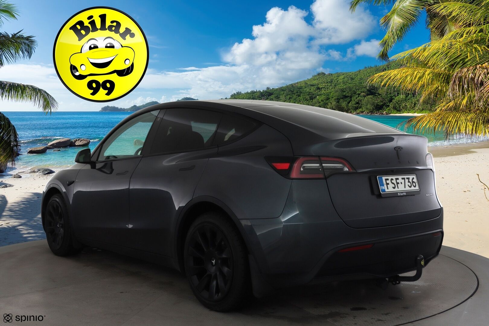 Tesla Model Y 2021 Long Range Dual Motor * Koukku / Lasikatto / ILP / ACC / Matrix-LED / Muistipenkki / P.kamera / Premium Audio * - 2x Latauskaapelit / Kahdet renkaat aluvanteilla