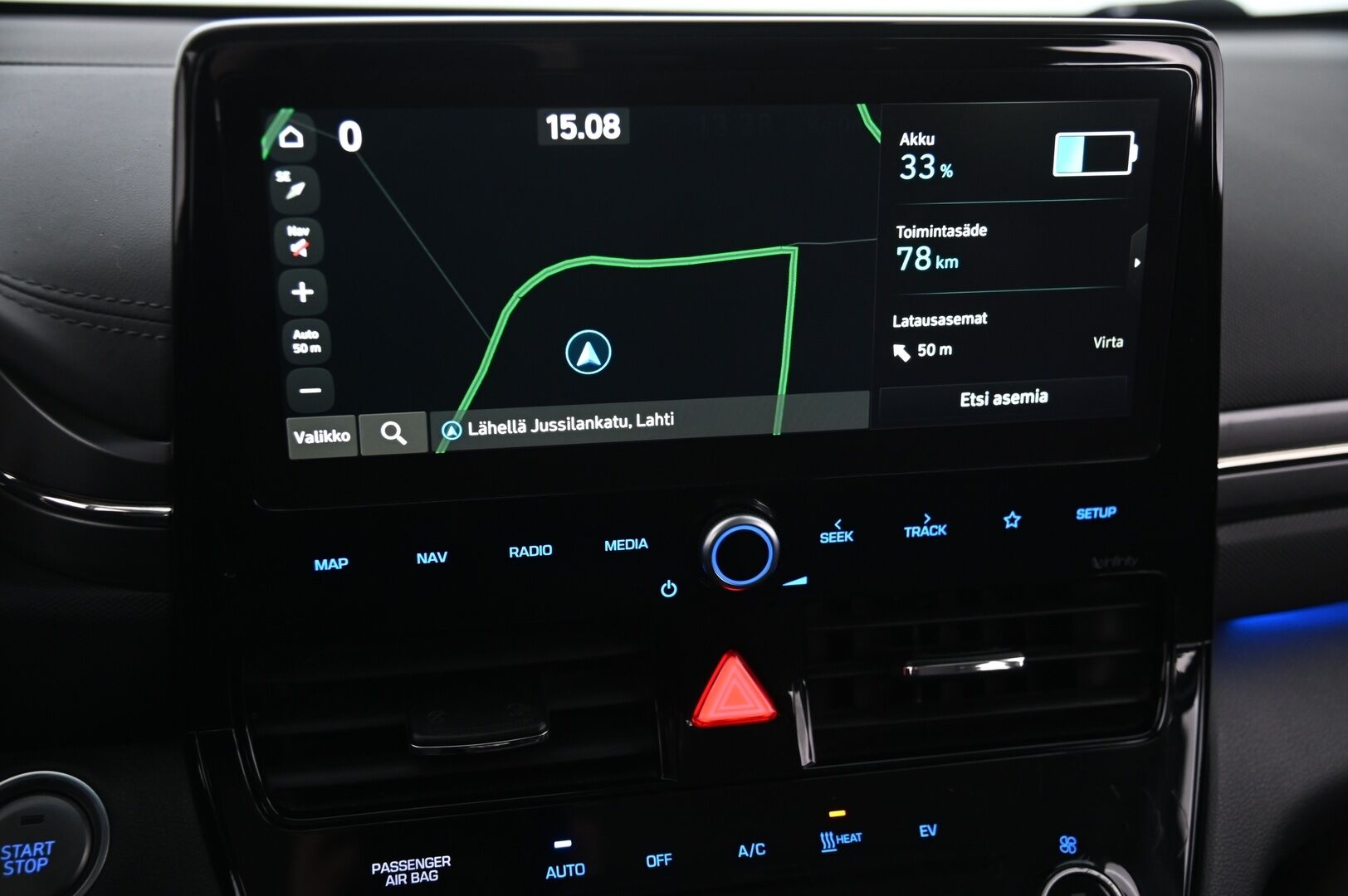 Hyundai IONIQ ELECTRIC 2020 *ACC / Navi / Ambient Light / Ratinlämmitys / Blis / P-Kamera / Infinty / Tutkat* - *Lämpöpumppu / Digimittaristo / Kessy / 2X Renkaat / Siisit / AppleCarPlay / AndroidAuto / Akku kuntotarkastettu*