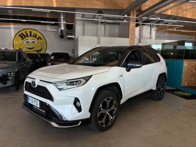 Toyota RAV4 PLUG-IN -kuva