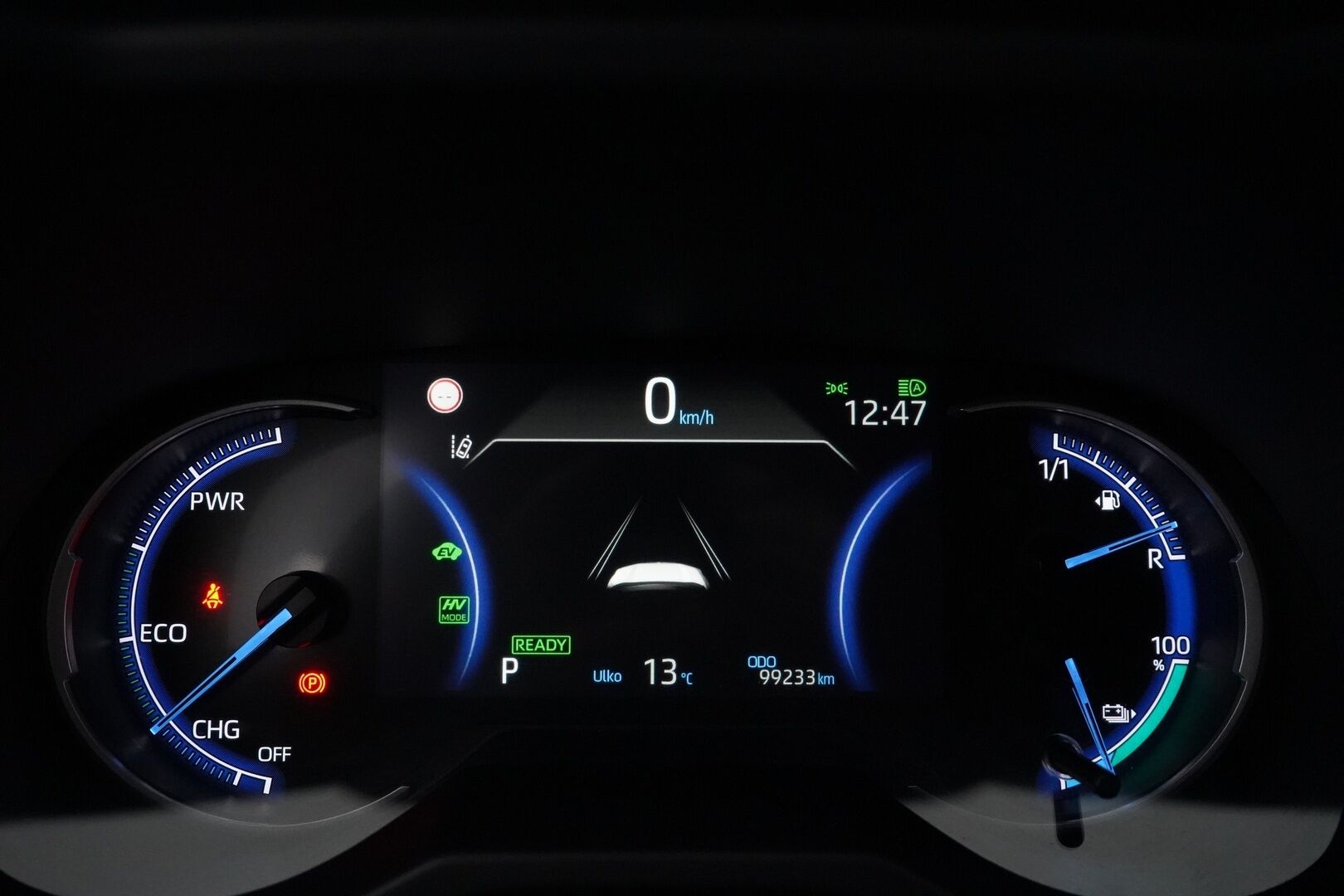 Toyota RAV4 PLUG-IN 2020 2,5 Hybrid AWD-i Premium - Koukku | ACC | Kamera | Nahat | Sähkökontti | Ratinlämmitin | Juuri saapunut | Kahdet OEM vanteet | Viimeisin huolto 95tkm
