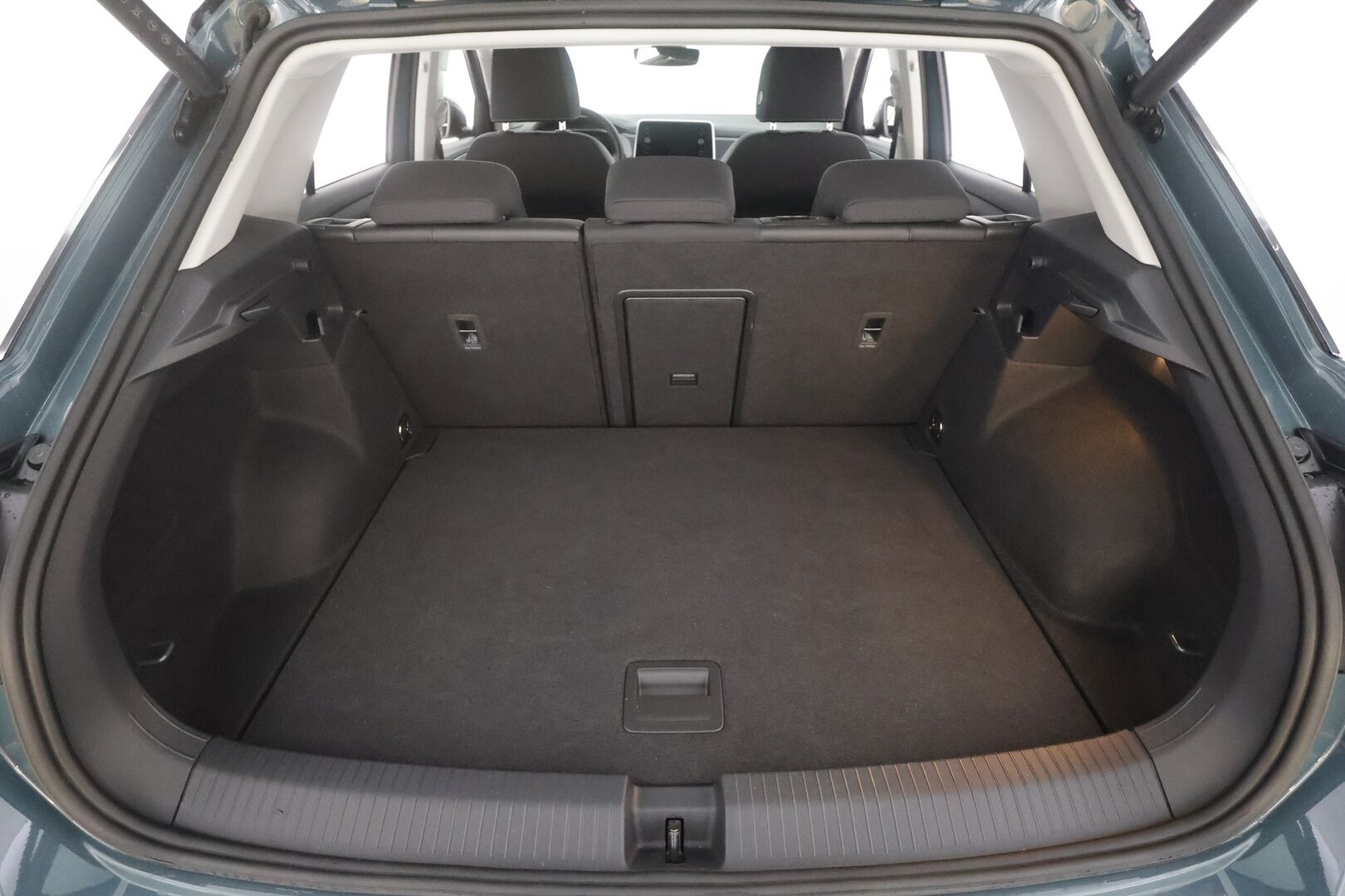 Volkswagen T-Roc 2025 Style Business 1,5 TSI EVO 110 kW DSG-automaatti - | ACC | Webasto | Ratinlämmitys | LED | P.Kamera | Digimittaristo | Apple&Android | 1.Om Suomi-auto | Kahdet Renkaat | Merkkihuollettu |