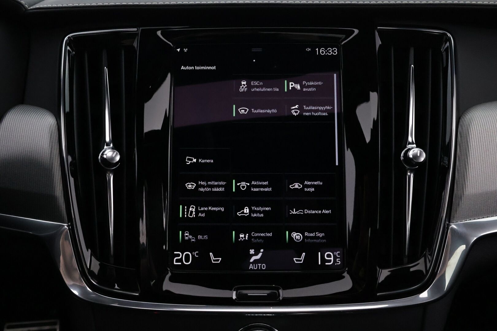 Volvo S90 2021 T8 AWD Recharge R-Design aut - Polestar Engineered | B&W | Panorama | ACC | HUD | Four-C Alusta | 360° | Full LED | Vetokoukku | Nahka-Alcantara | HARVOIN TARJOLLA!