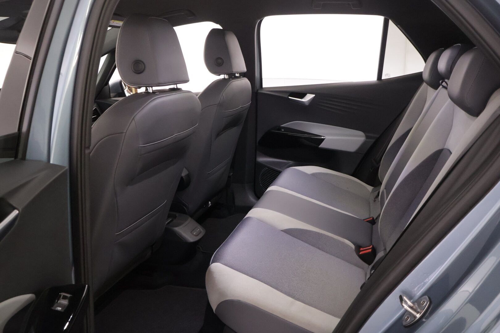 Volkswagen ID.3 2021 Pro Performance Business 150 kW, akku 58 kWh - Lämpöpumppu | P.kamera | Adapt.vakkari | Navigointi | Matrix LED | 2x renkaat vanteilla | SoH 91,7%