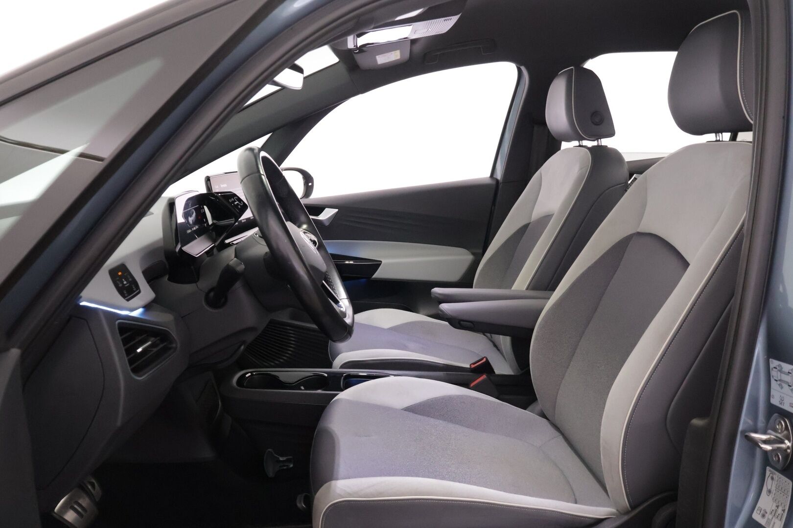 Volkswagen ID.3 2021 Pro Performance Business 150 kW, akku 58 kWh - Lämpöpumppu | P.kamera | Adapt.vakkari | Navigointi | Matrix LED | 2x renkaat vanteilla | SoH 91,7%