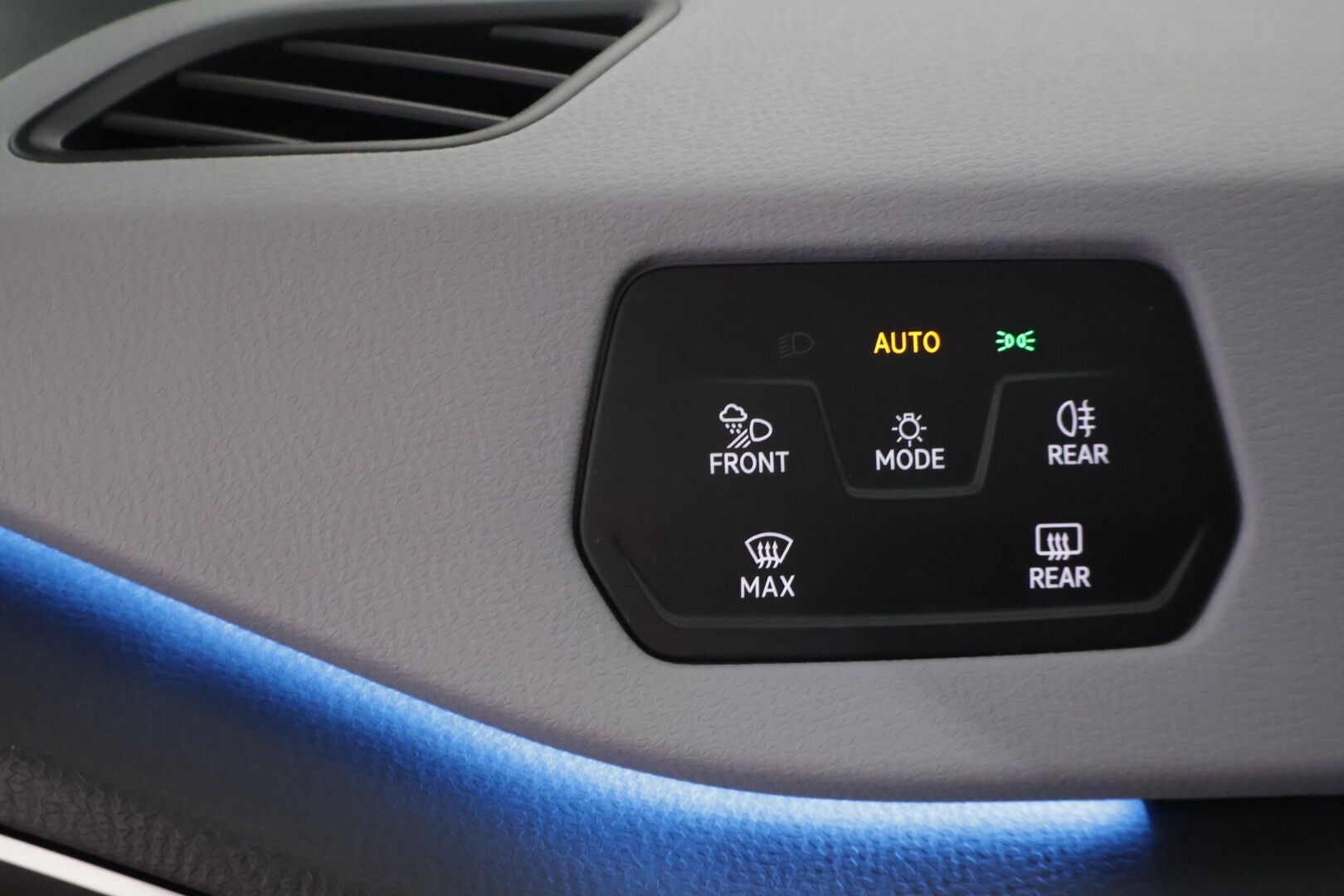 Volkswagen ID.3 2021 Pro Performance Business 150 kW, akku 58 kWh - Lämpöpumppu | P.kamera | Adapt.vakkari | Navigointi | Matrix LED | 2x renkaat vanteilla | SoH 91,7%